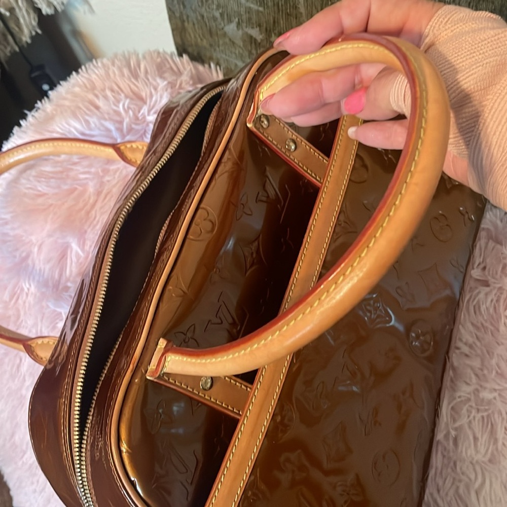 Louis Vuitton Bronze Embossed Women's bag - Picture 10 of 13